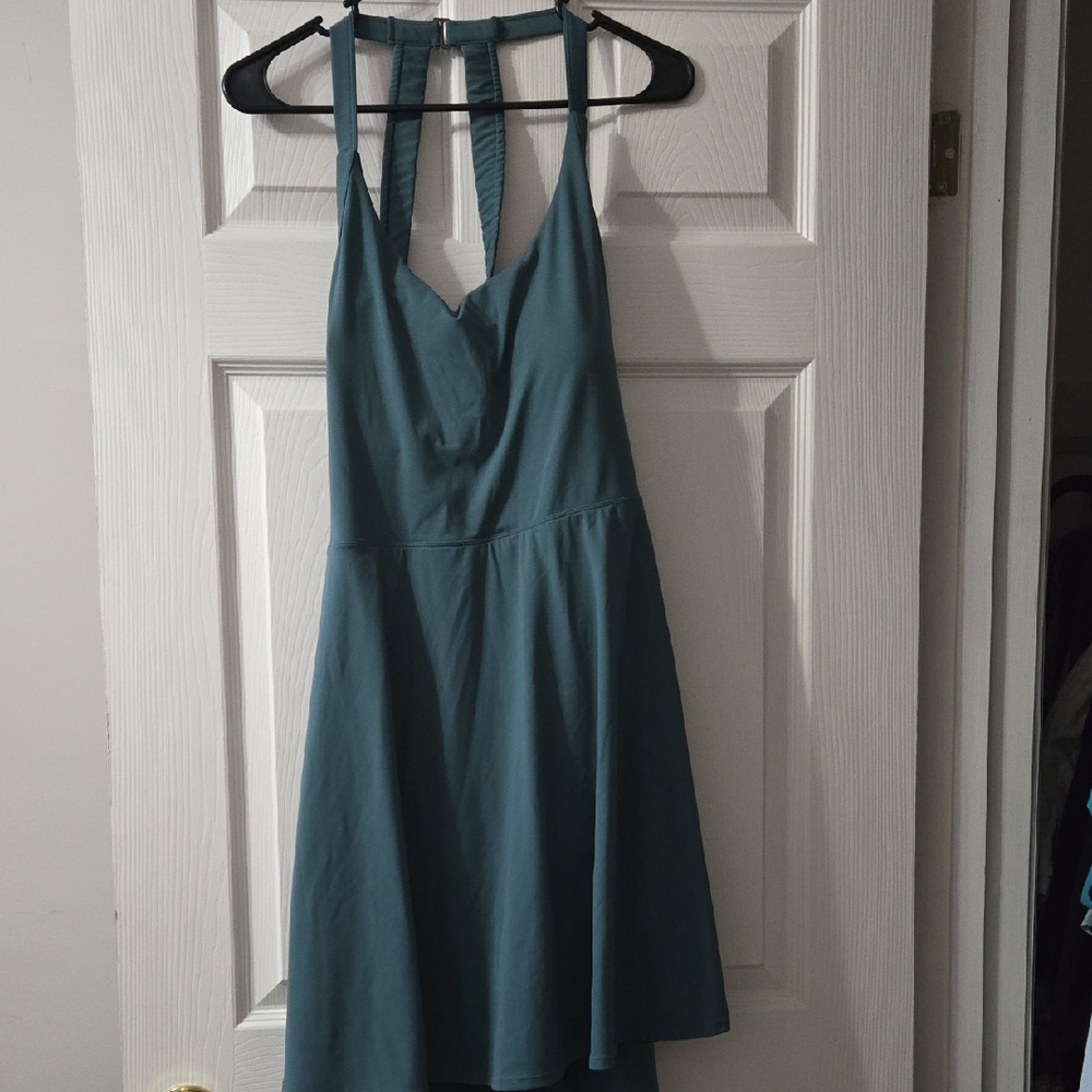 HALARA Elegant Teal Backless Dress